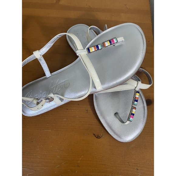 Brighton Size 8.5M OSLO White Silver Leather Strappy Thong Sandals Brazil NWT - Picture 2 of 9